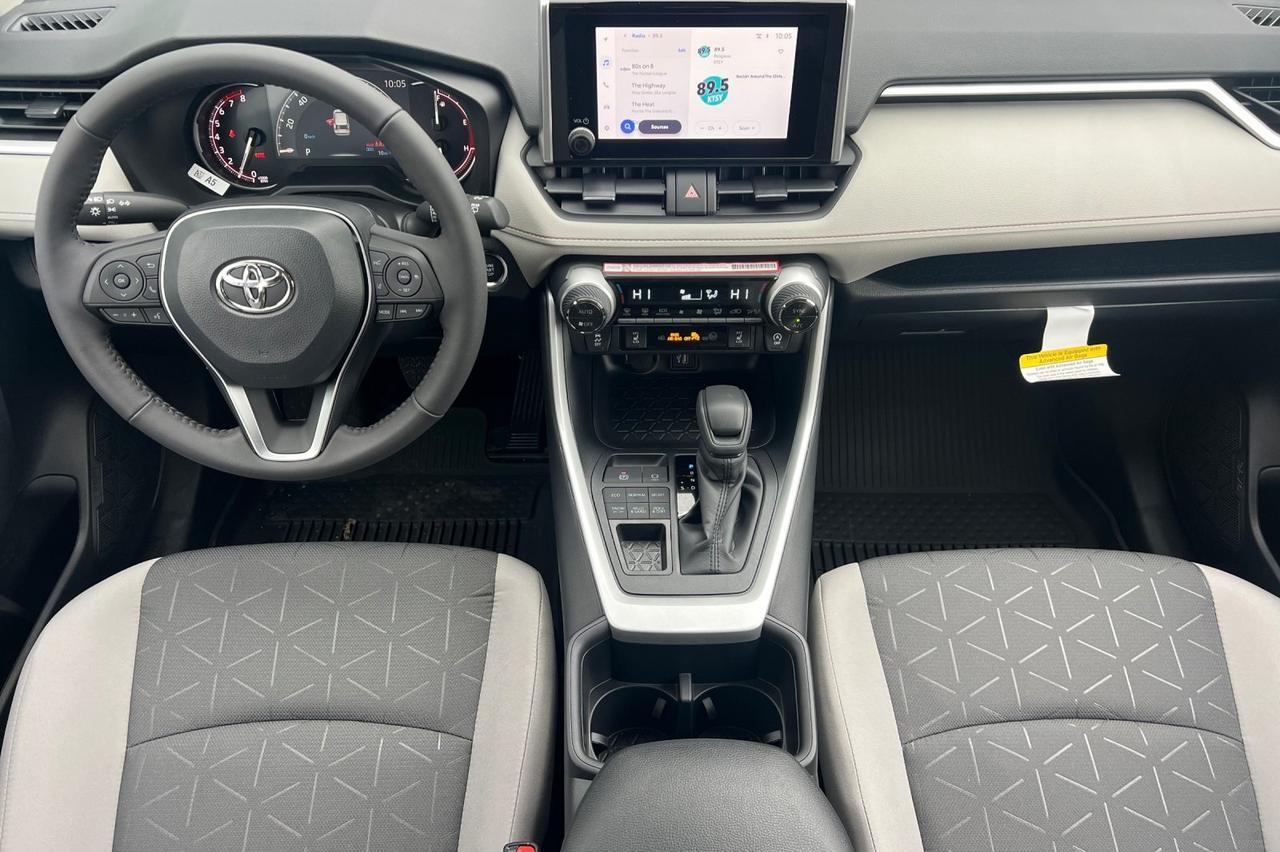 2025 Toyota RAV4 XLE Ontario OR