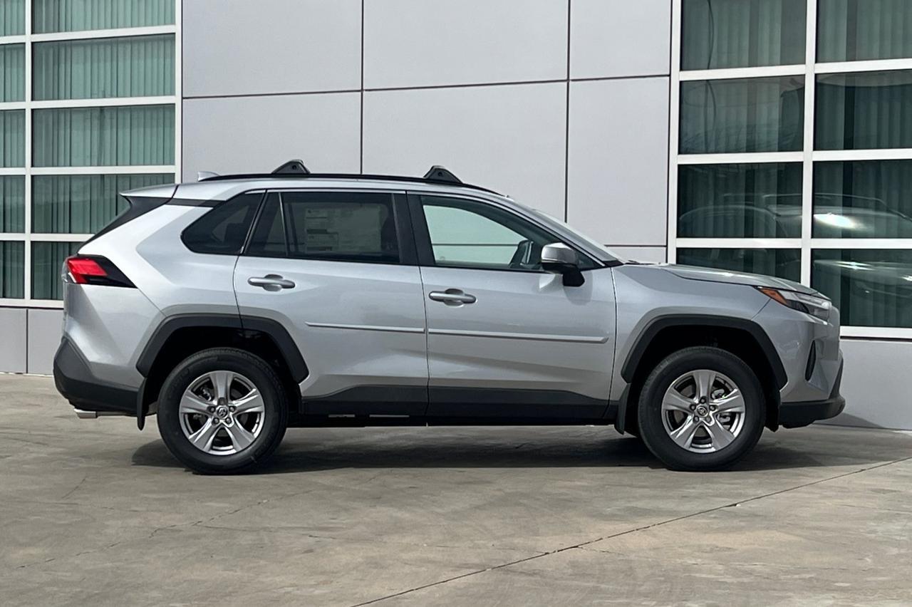 2025 Toyota RAV4 XLE Ontario OR