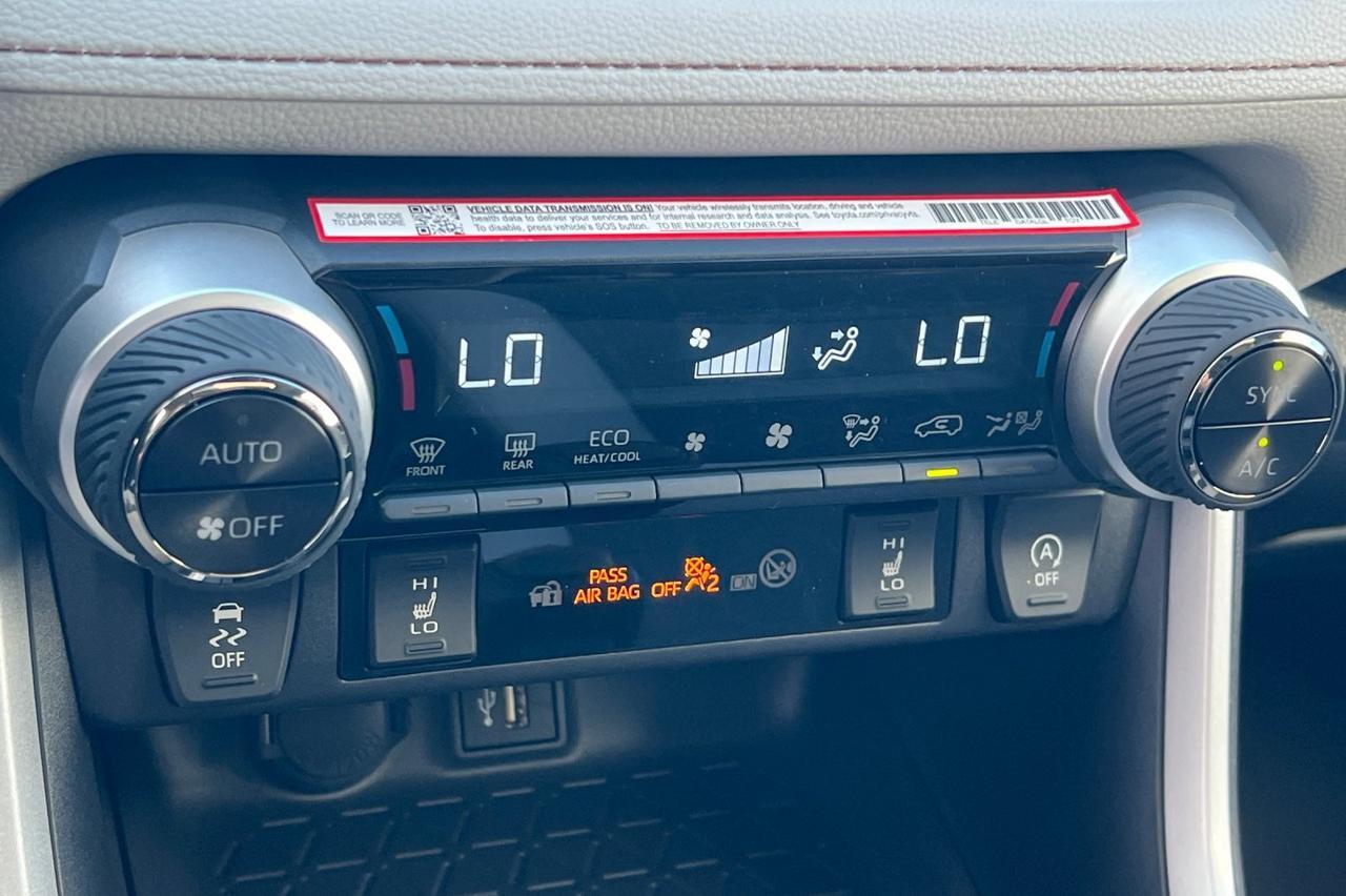 2025 Toyota RAV4 XLE Ontario OR