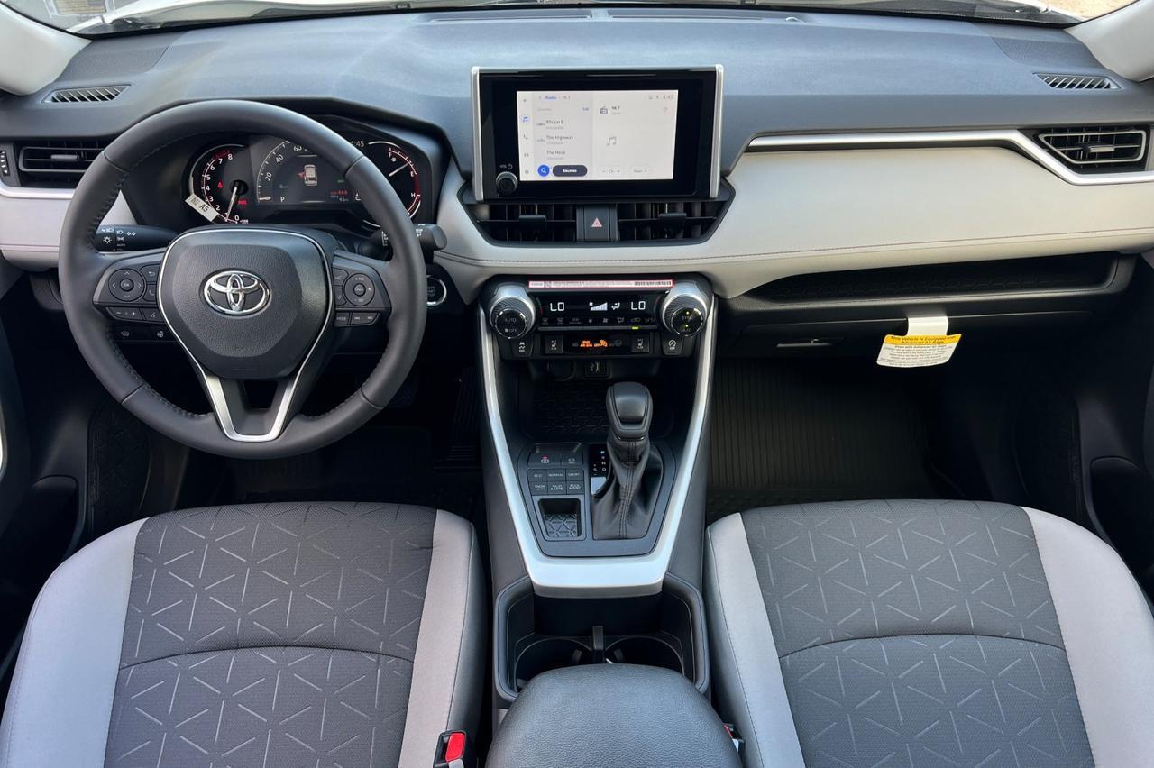 2025 Toyota RAV4 XLE Ontario OR