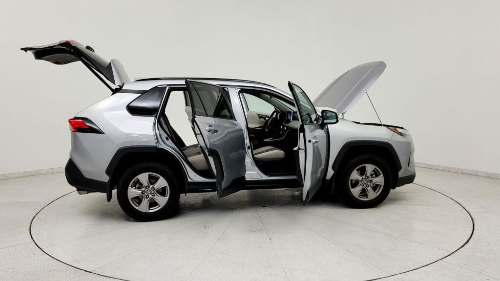 2025 Toyota RAV4 XLE Laurel MD