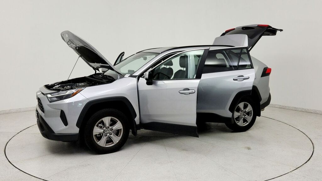 2025 Toyota RAV4 XLE Laurel MD