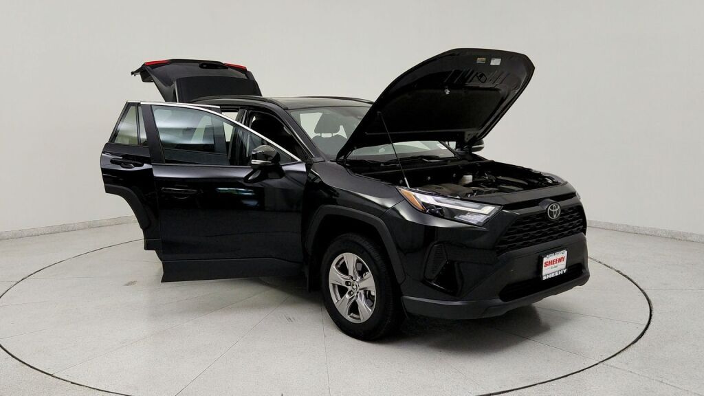 2025 Toyota RAV4 XLE Laurel MD