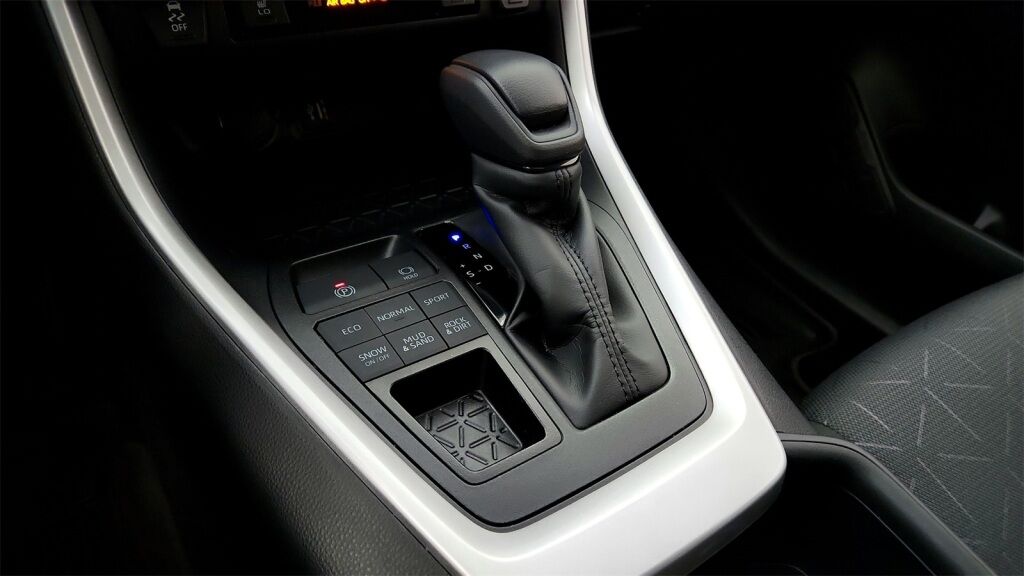 2025 Toyota RAV4 XLE Laurel MD