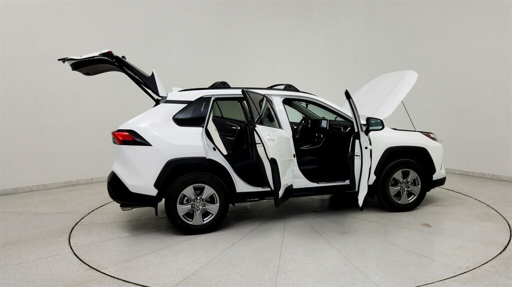 2025 Toyota RAV4 XLE Laurel MD