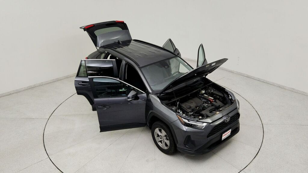 2025 Toyota RAV4 XLE Laurel MD