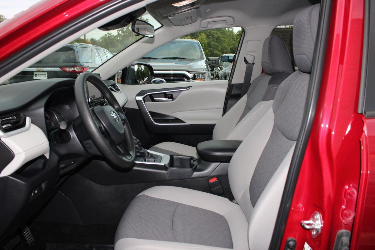 2025 Toyota RAV4 XLE Stafford VA
