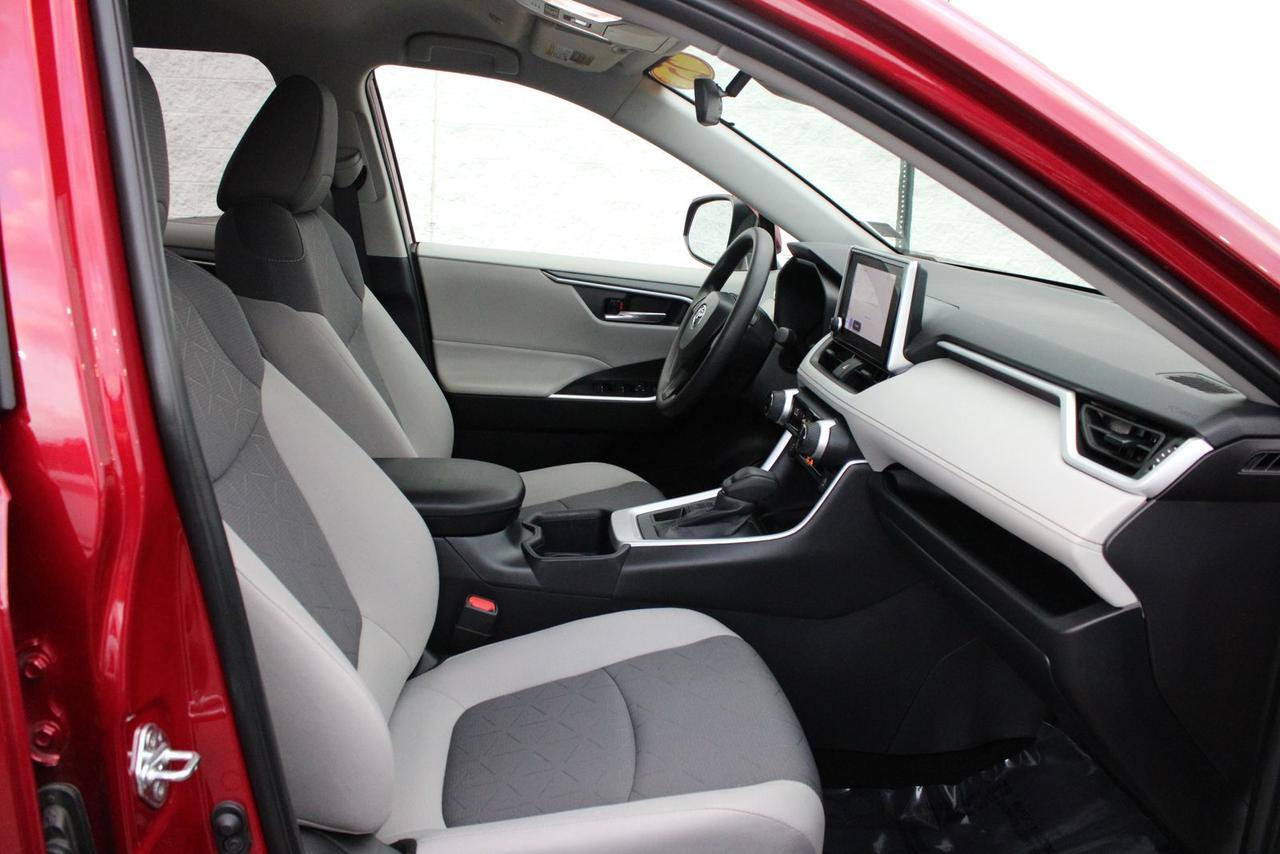 2025 Toyota RAV4 XLE Stafford VA