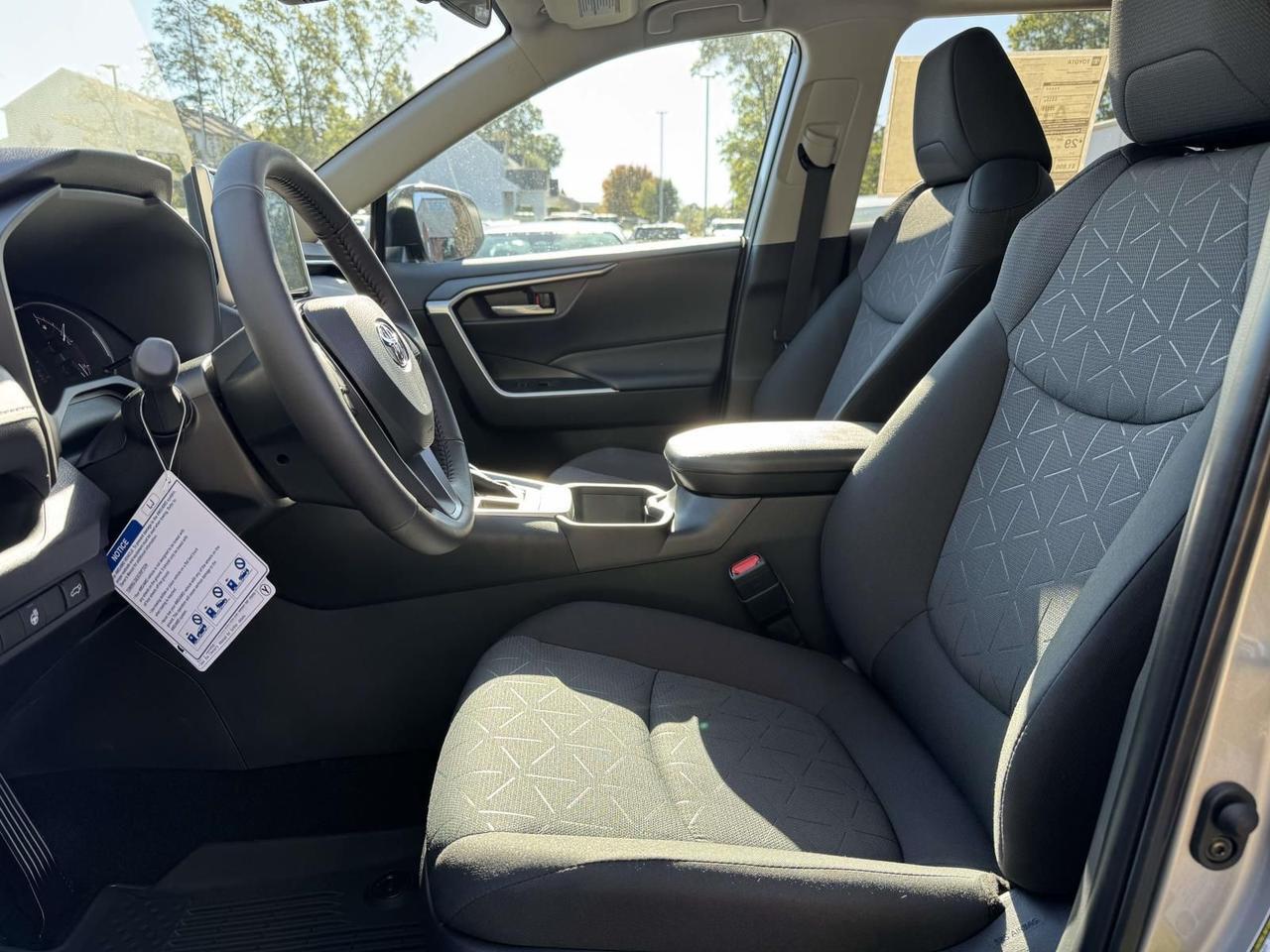2025 Toyota RAV4 XLE Fredericksburg VA