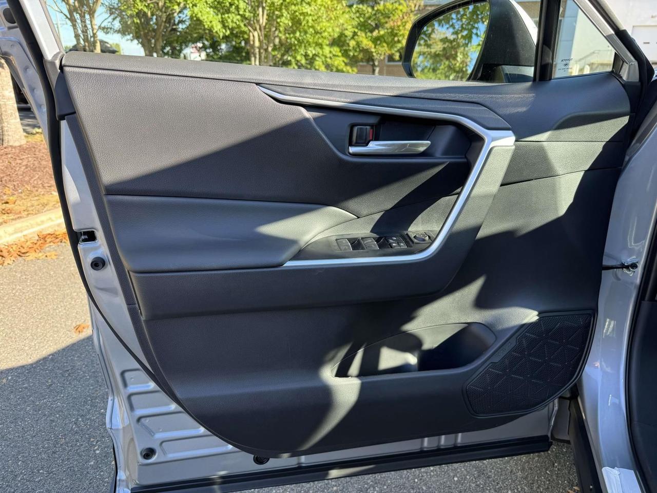 2025 Toyota RAV4 XLE Fredericksburg VA