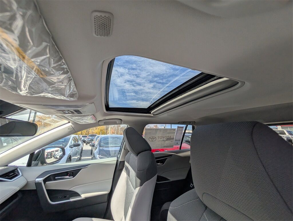 2025 Toyota RAV4 XLE Cockeysville MD