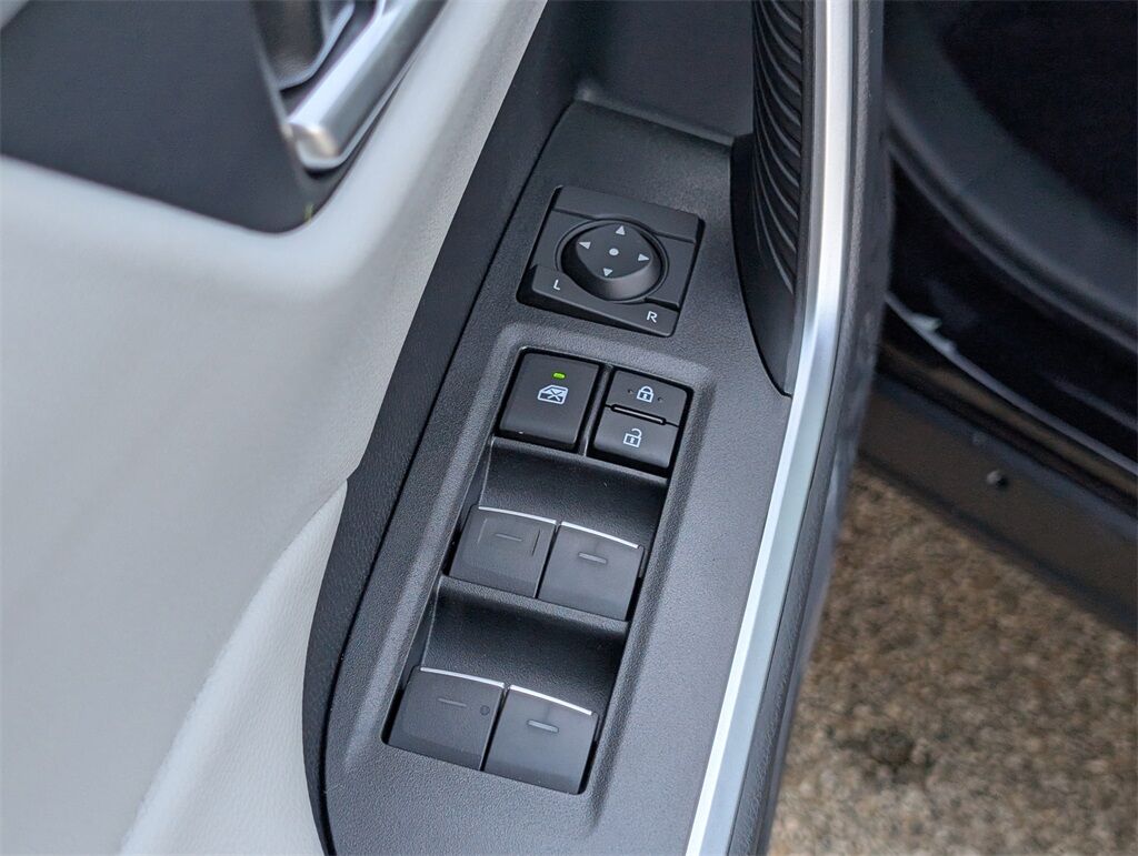 2025 Toyota RAV4 XLE Cockeysville MD