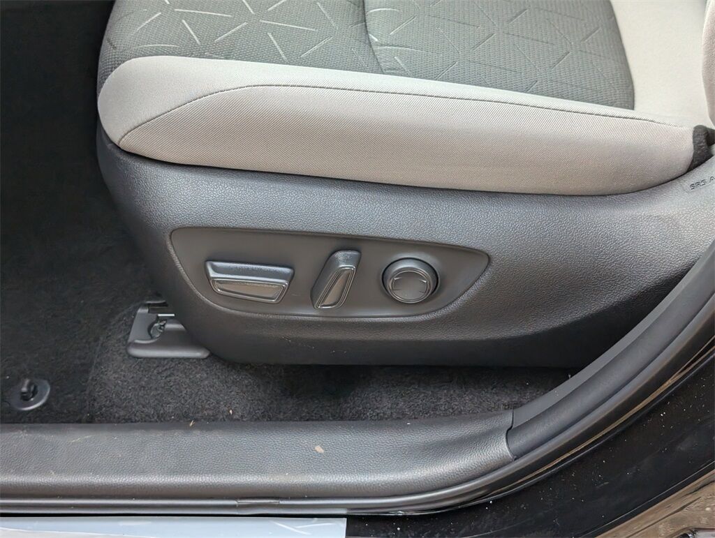 2025 Toyota RAV4 XLE Cockeysville MD