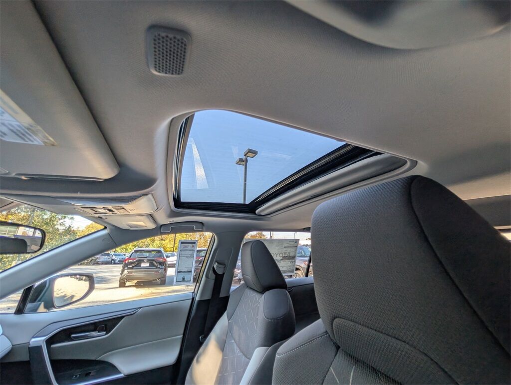 2025 Toyota RAV4 XLE Cockeysville MD