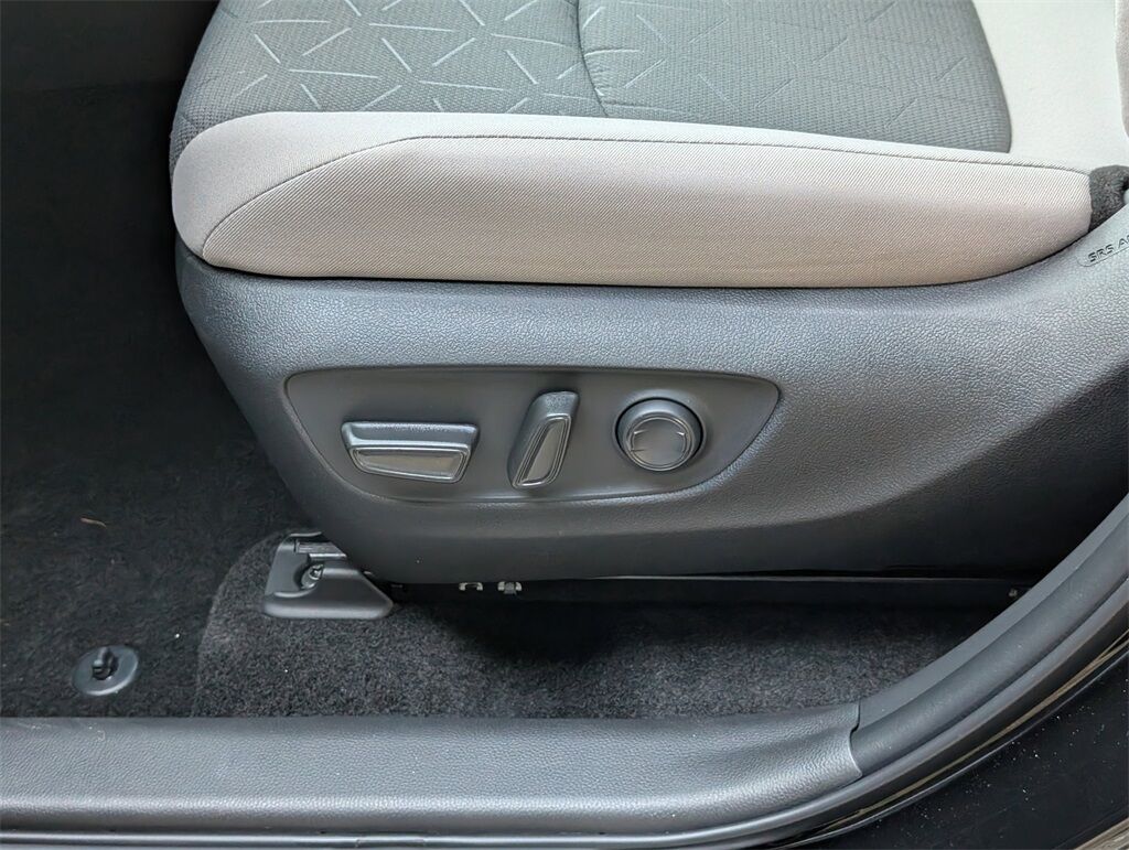 2025 Toyota RAV4 XLE Cockeysville MD