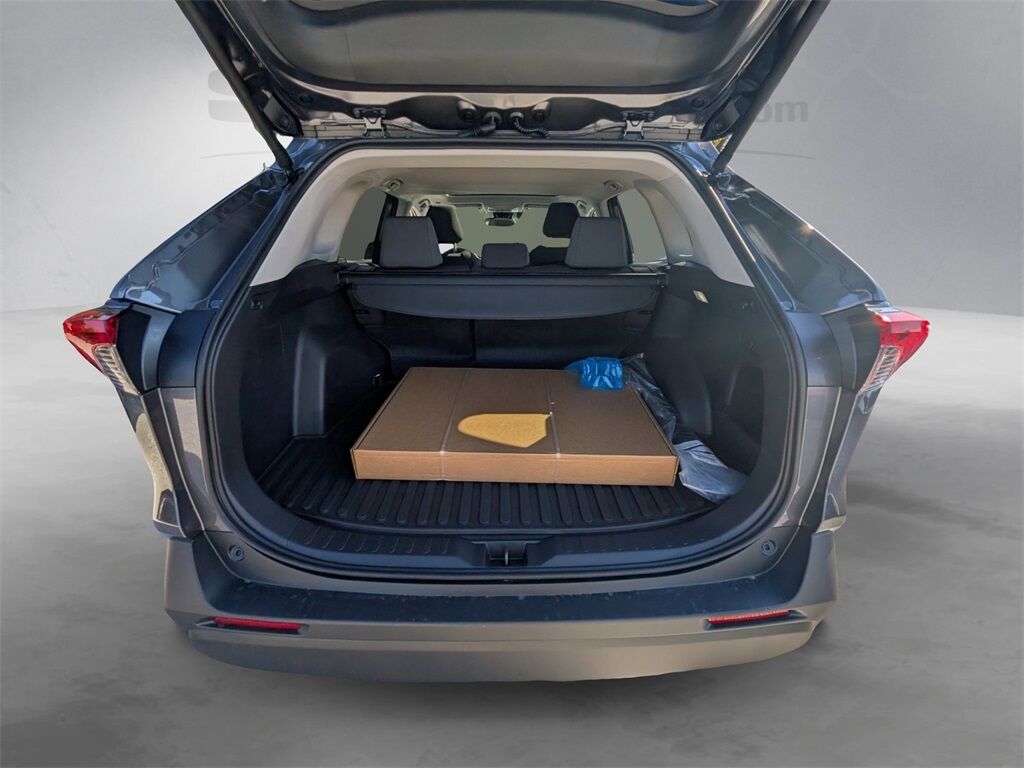 2025 Toyota RAV4 XLE Cockeysville MD