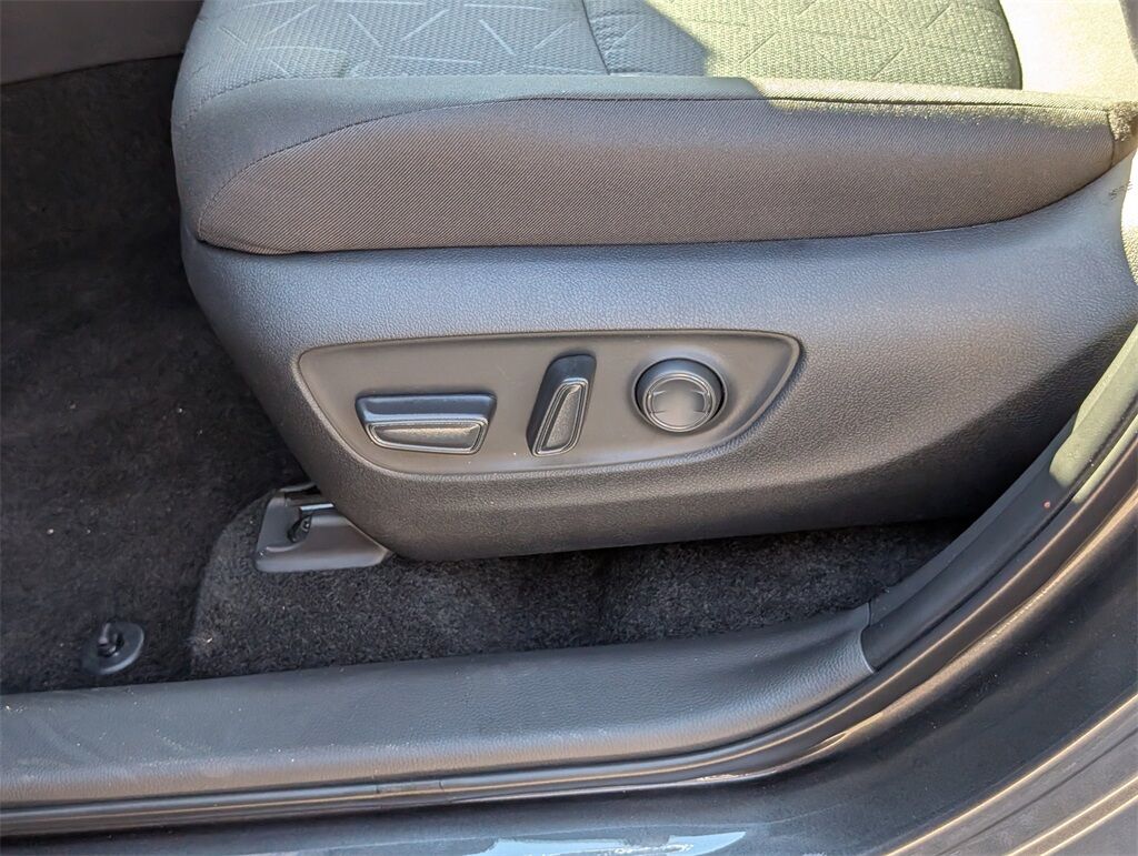 2025 Toyota RAV4 XLE Cockeysville MD