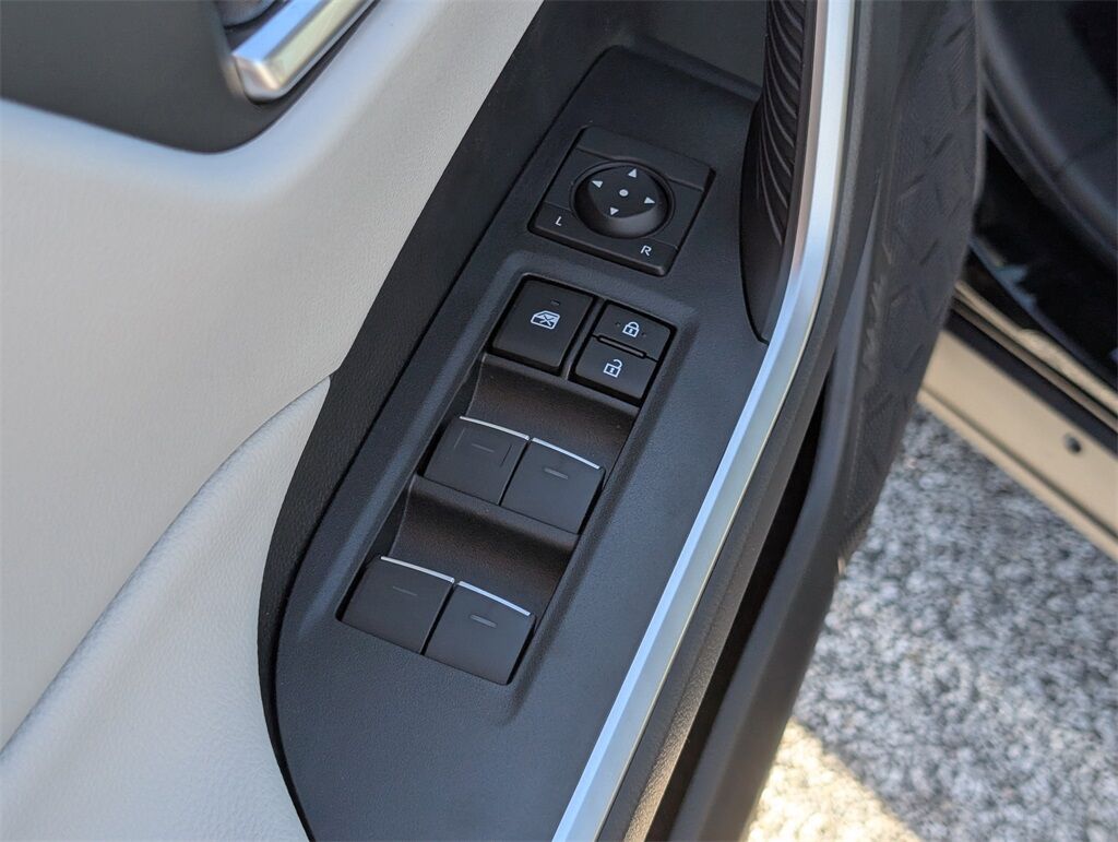 2025 Toyota RAV4 XLE Cockeysville MD