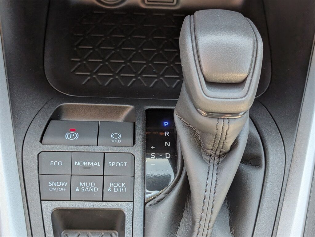 2025 Toyota RAV4 XLE Cockeysville MD