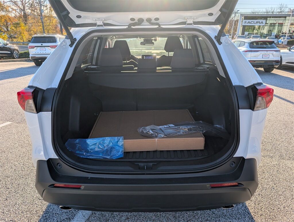 2025 Toyota RAV4 XLE Cockeysville MD