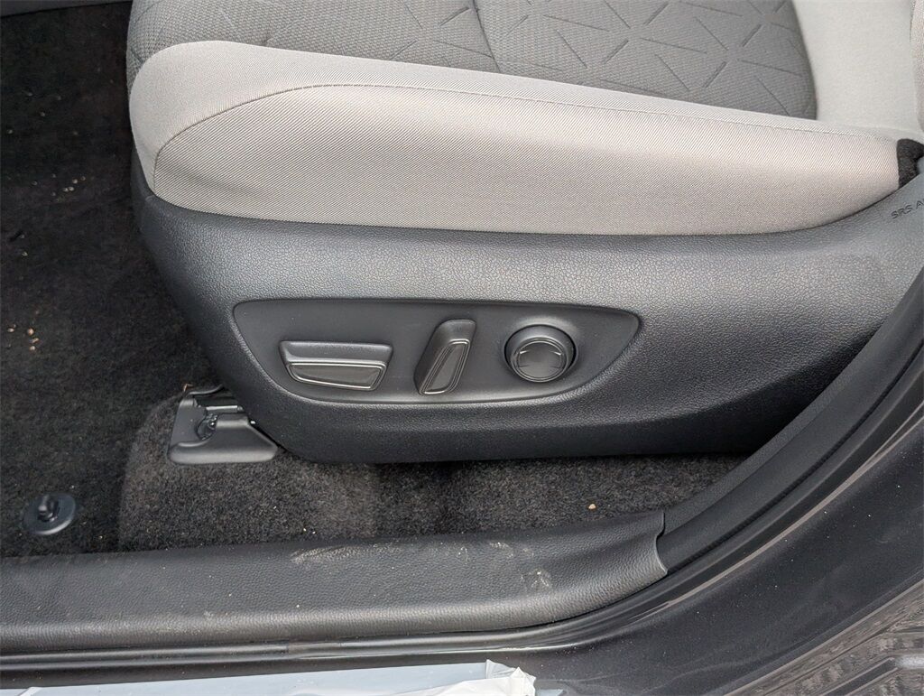 2025 Toyota RAV4 XLE Cockeysville MD