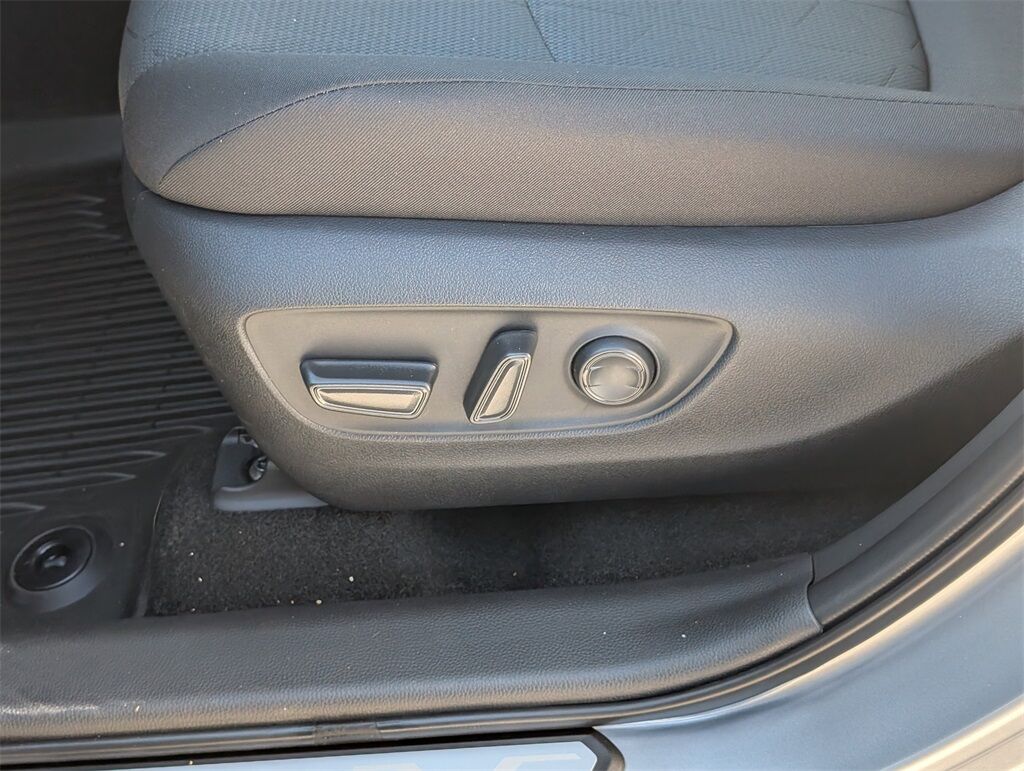 2025 Toyota RAV4 XLE Cockeysville MD