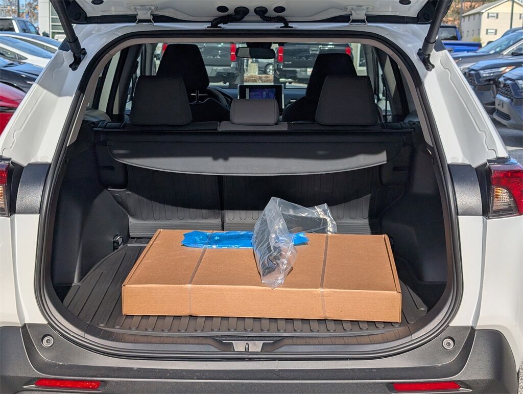 2025 Toyota RAV4 XLE Cockeysville MD