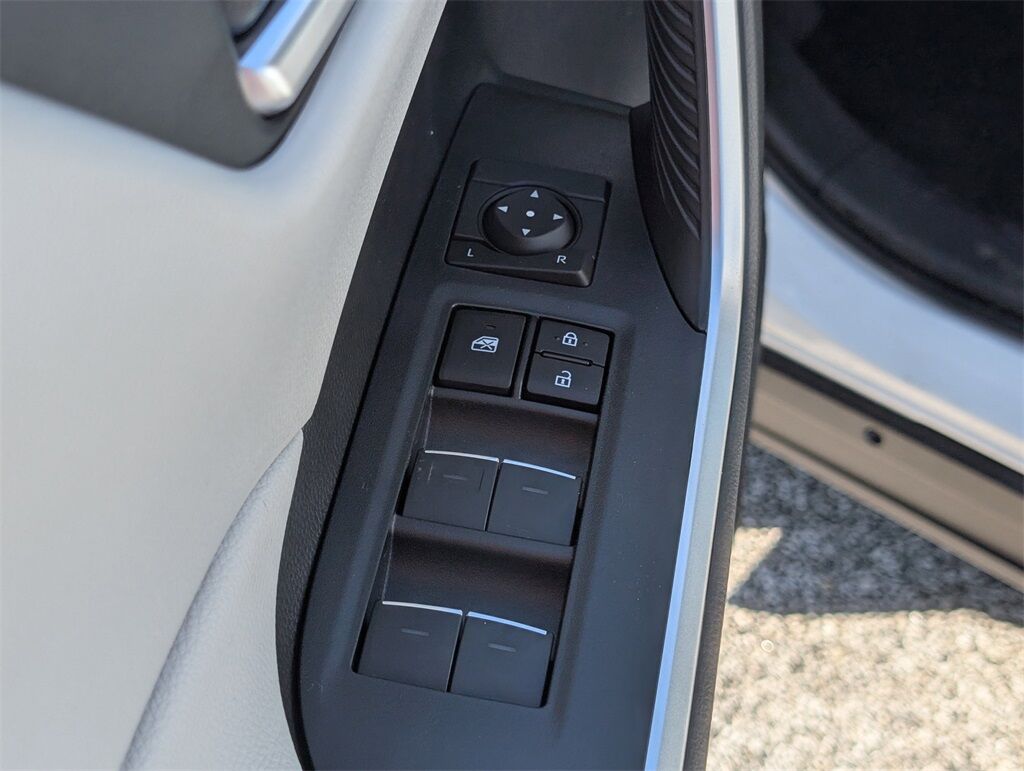 2025 Toyota RAV4 XLE Cockeysville MD