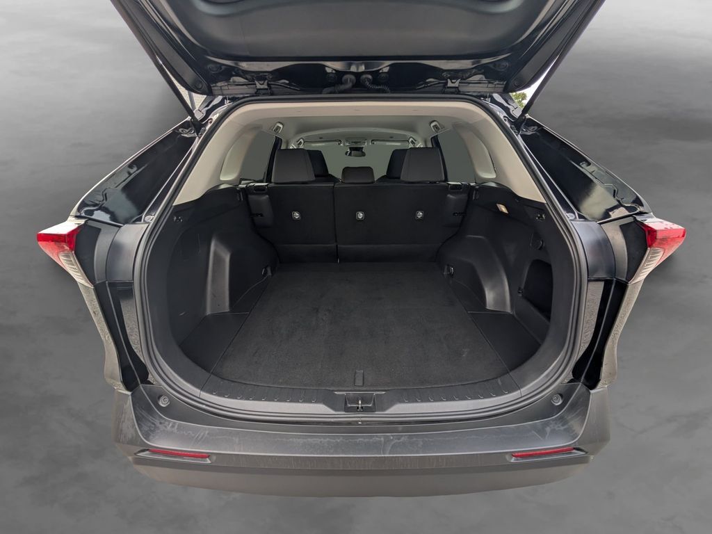 2025 Toyota RAV4 XLE Cockeysville MD