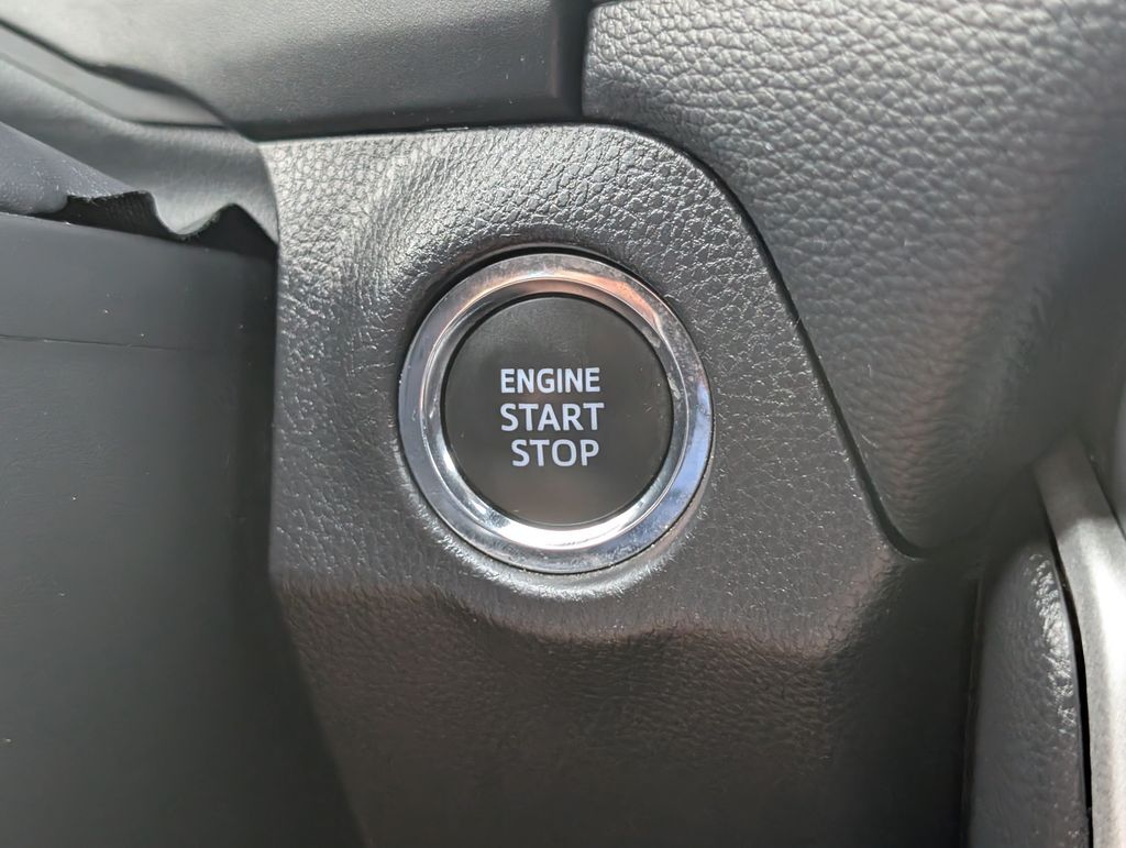2025 Toyota RAV4 XLE Cockeysville MD