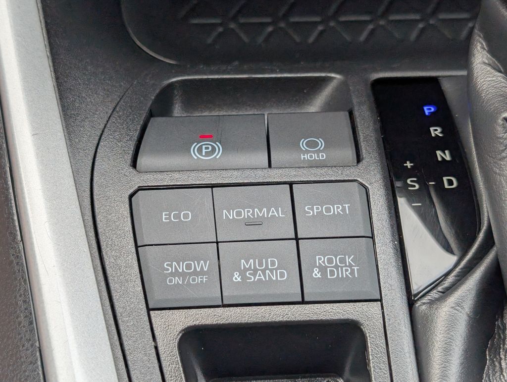 2025 Toyota RAV4 XLE Cockeysville MD