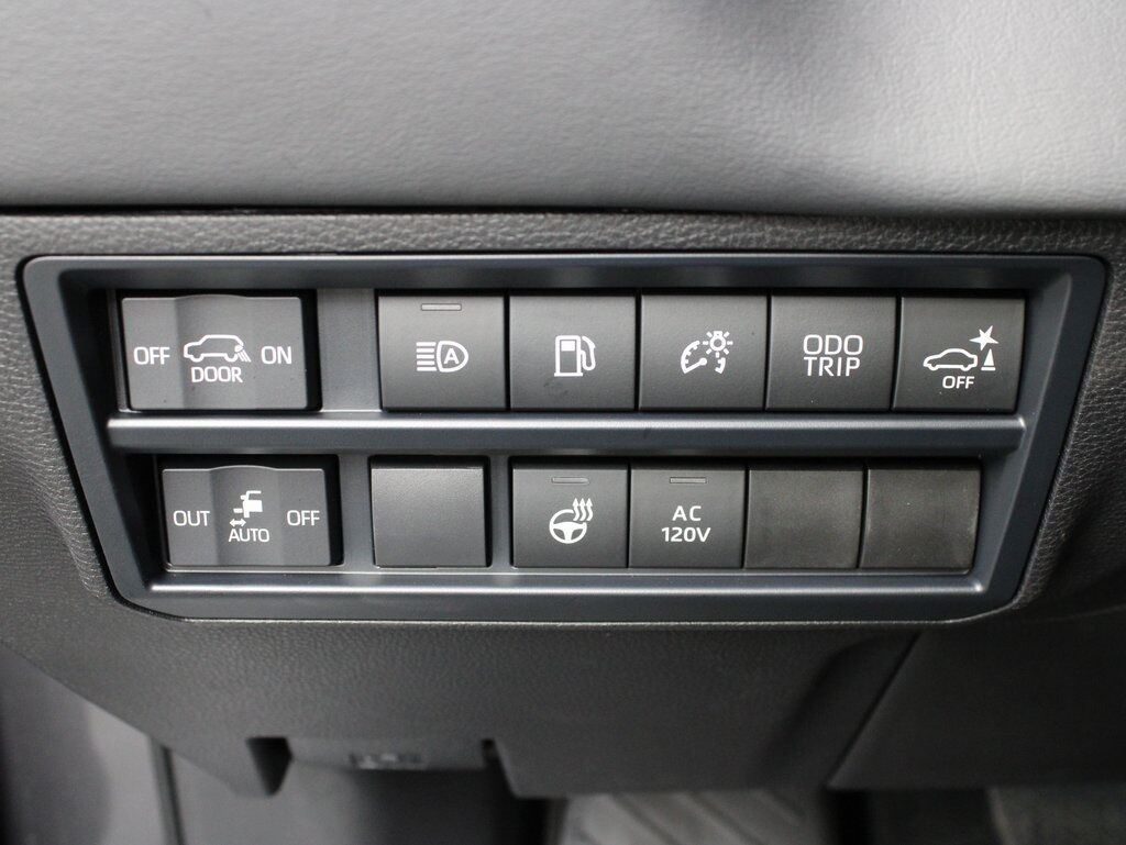2025 Toyota Sequoia Platinum 4WD 7 Passenger Fond du Lac WI