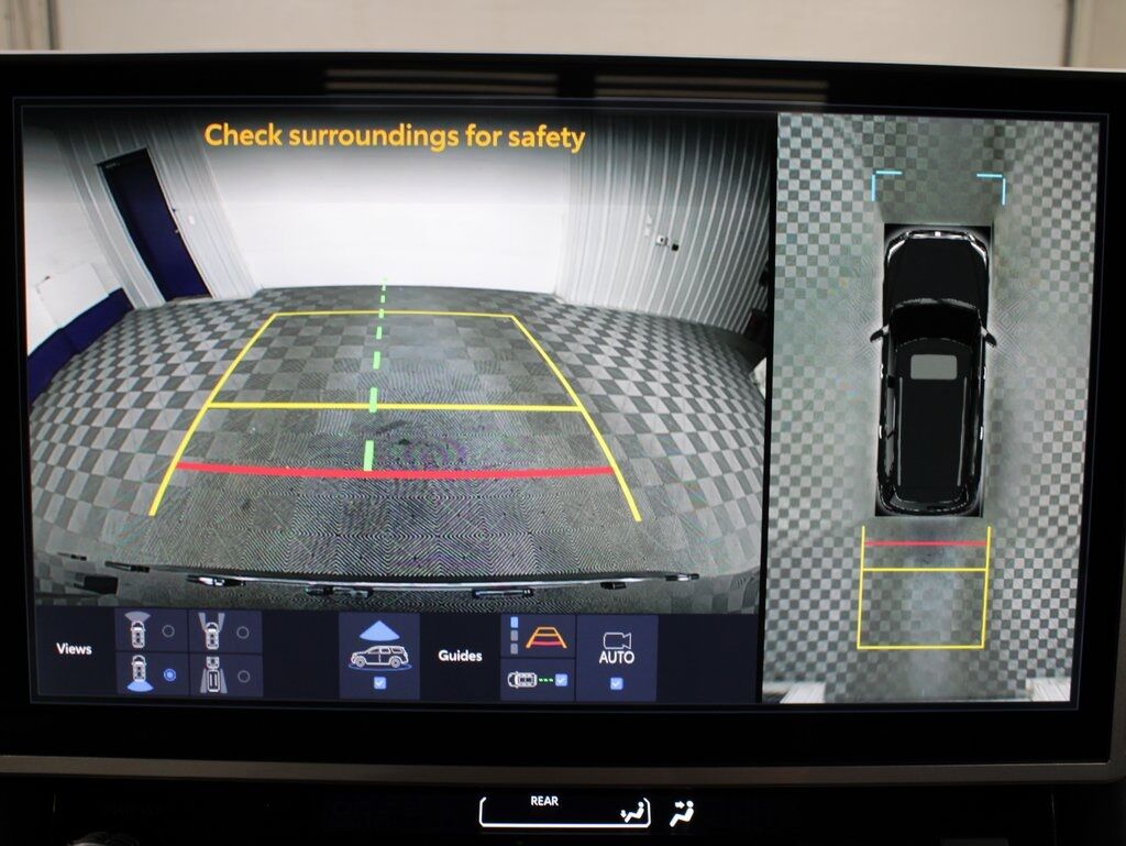 2025 Toyota Sequoia Platinum 4WD 7 Passenger Fond du Lac WI