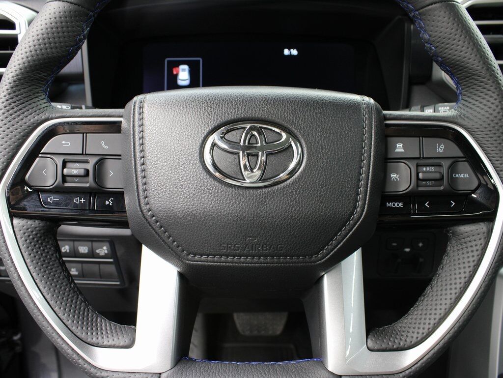 2025 Toyota Sequoia Platinum 4WD 7 Passenger Fond du Lac WI