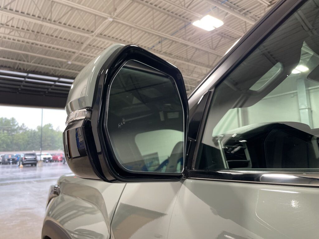 2025 Toyota Sequoia Platinum 4WD 8 Passenger Minocqua WI