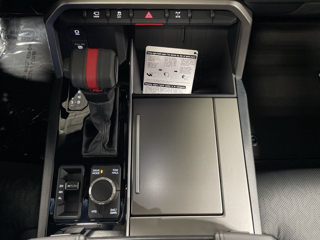 2025 Toyota Sequoia Platinum 4WD 8 Passenger Minocqua WI