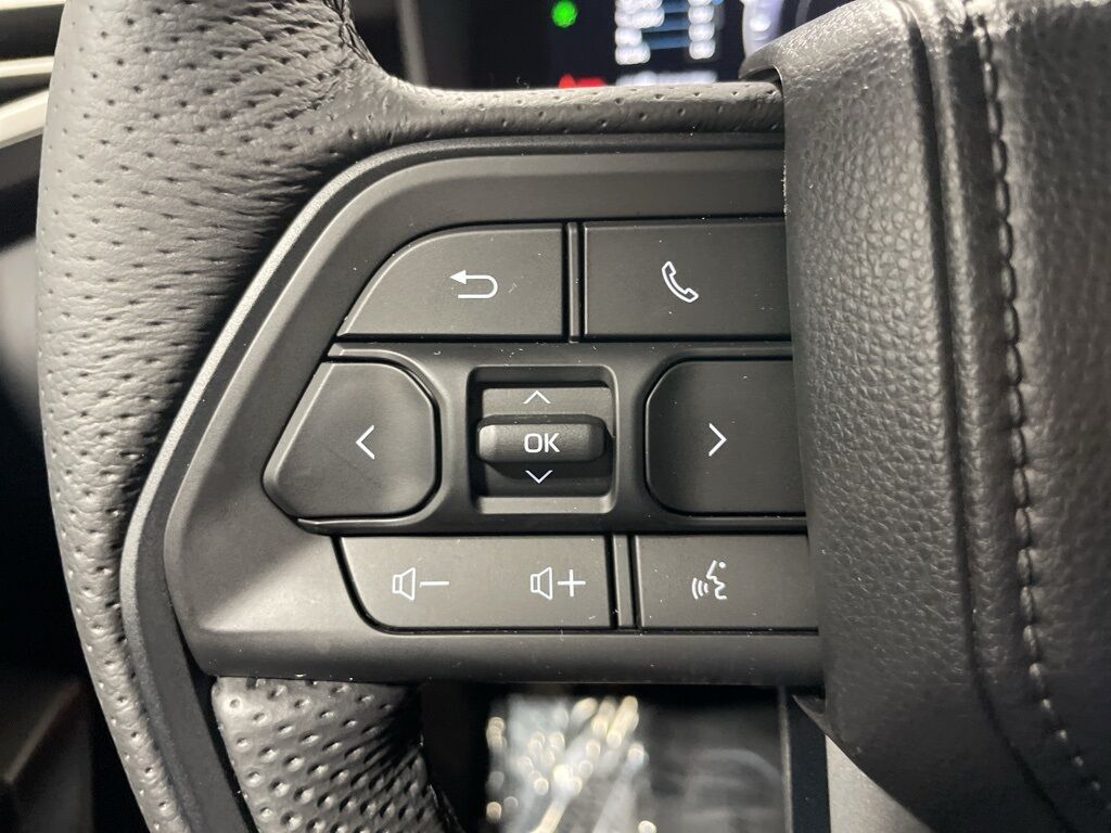 2025 Toyota Sequoia Platinum 4WD 8 Passenger Minocqua WI