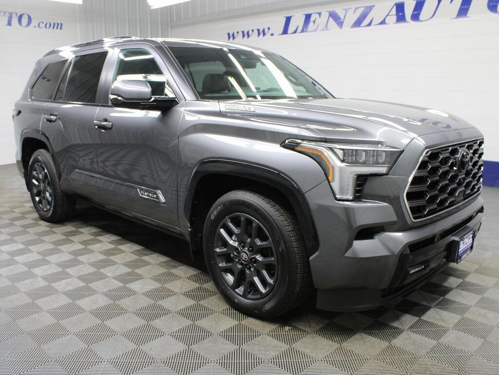 2025 Toyota Sequoia Platinum 4WD