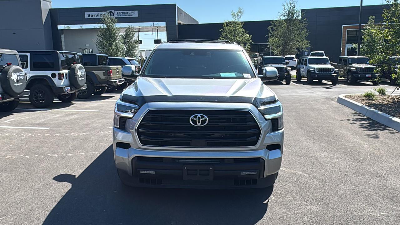 2025 Toyota Sequoia SR5