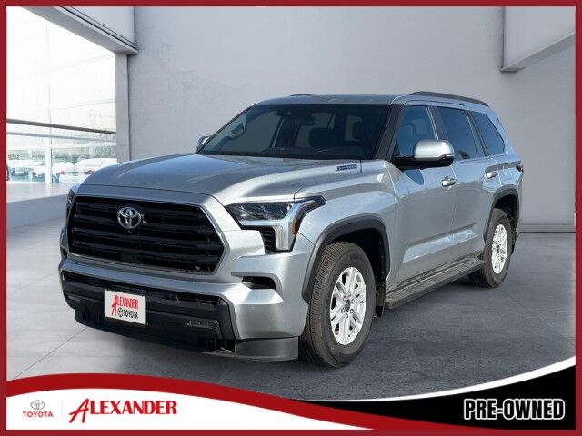 2025 Toyota Sequoia SR5