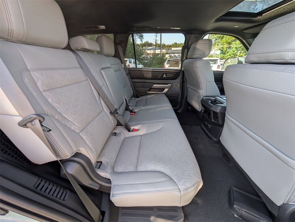 2025 Toyota Sequoia SR5