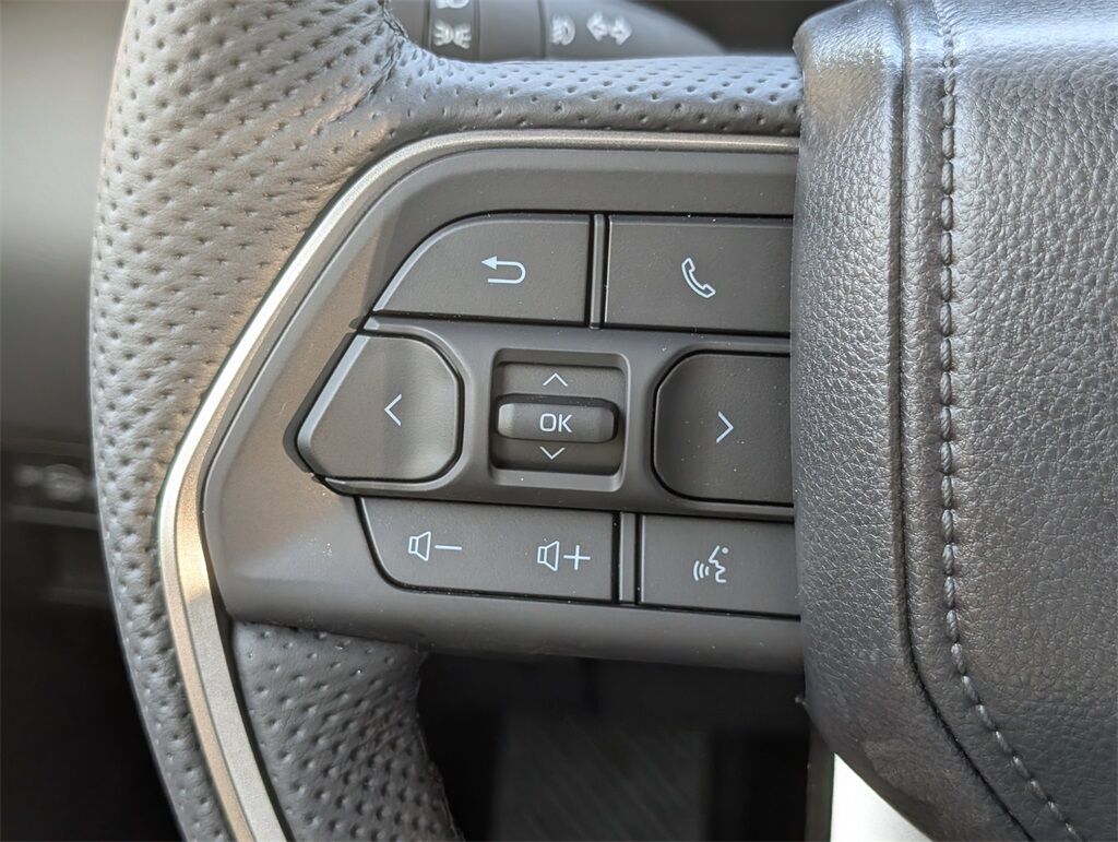 2025 Toyota Sequoia SR5