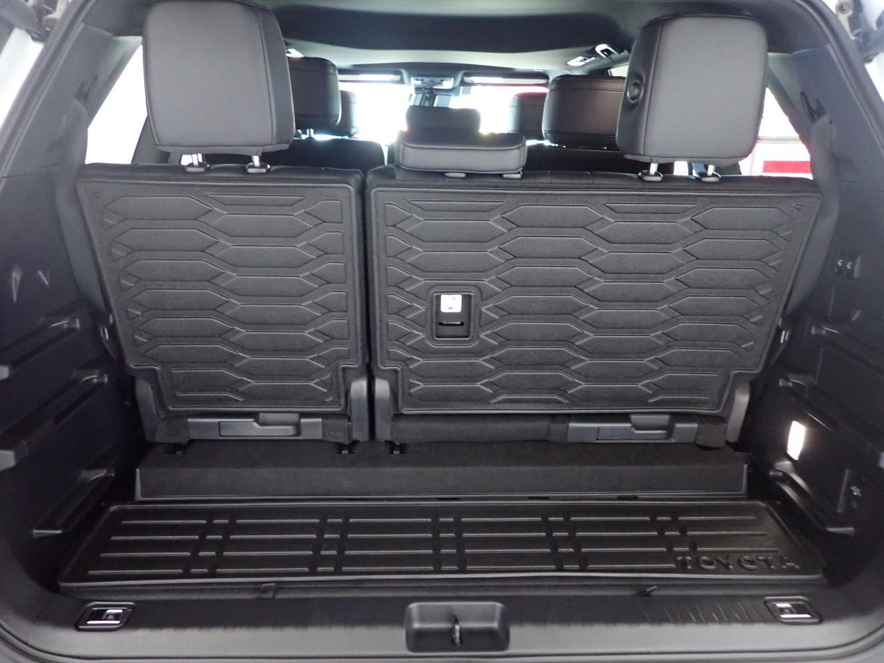 2025 Toyota Sequoia TRD OFF ROAD 4WD 8 PASS *HYBRID* LEATHER SUNROOF Listowel ON