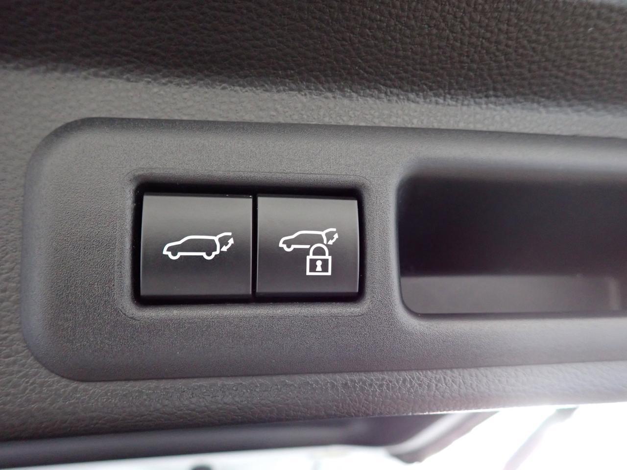 2025 Toyota Sequoia TRD OFF ROAD 4WD 8 PASS *HYBRID* LEATHER SUNROOF Listowel ON