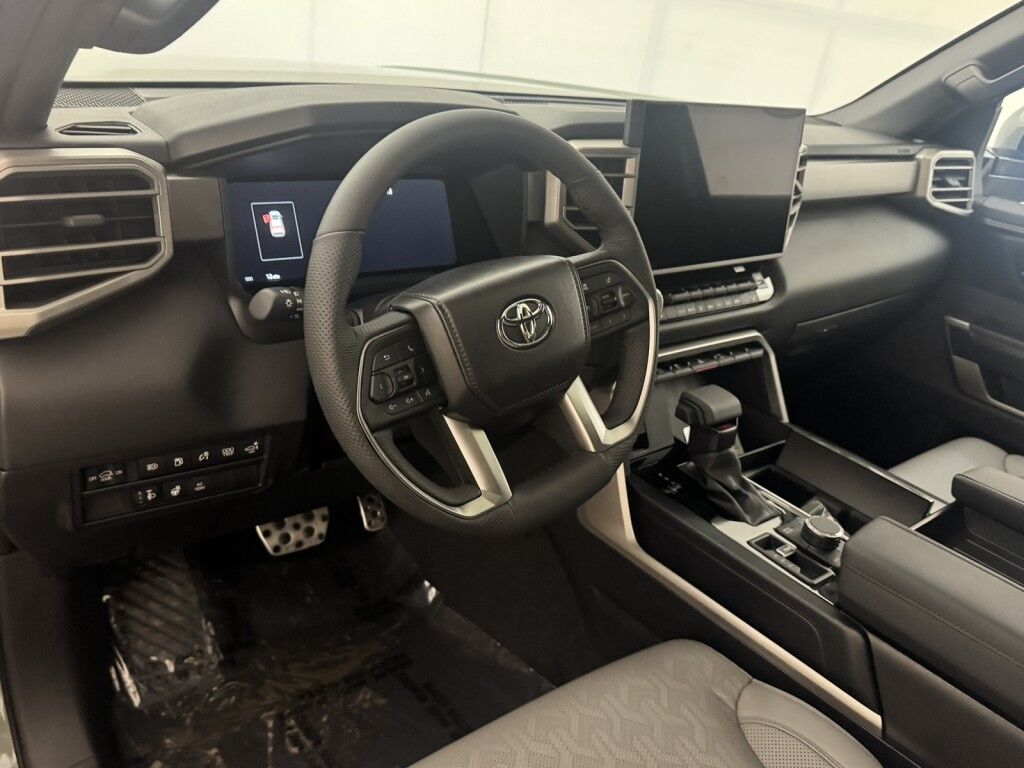 2025 Toyota Sequoia TRD Off Road 4WD Maumee OH