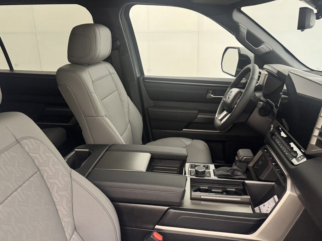 2025 Toyota Sequoia TRD Off Road 4WD Maumee OH