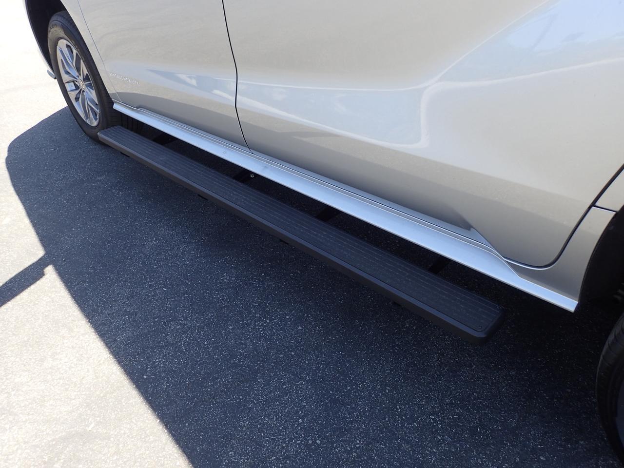 2025 Toyota Sienna LE Anaheim CA