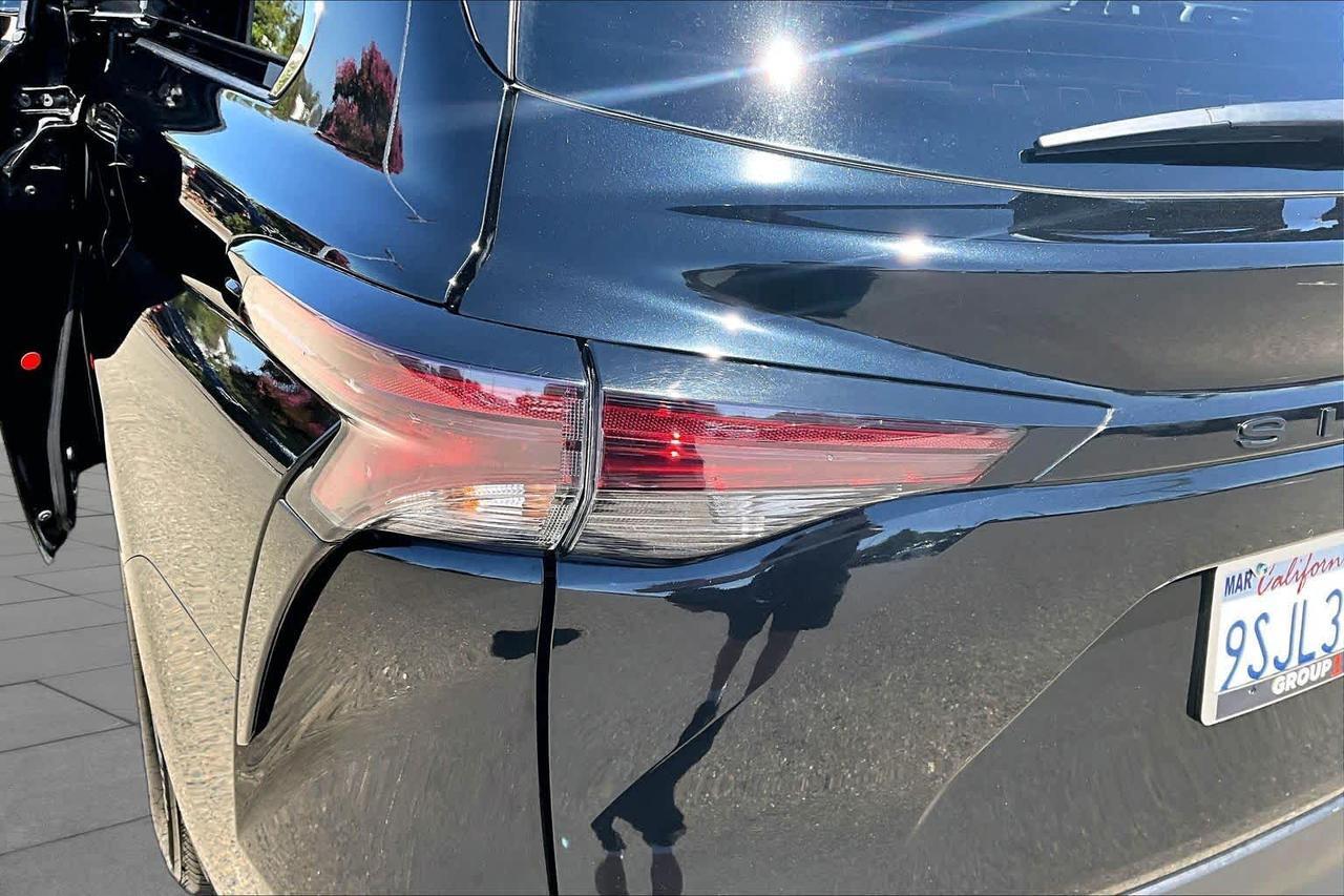 2025 Toyota Sienna LE Folsom CA