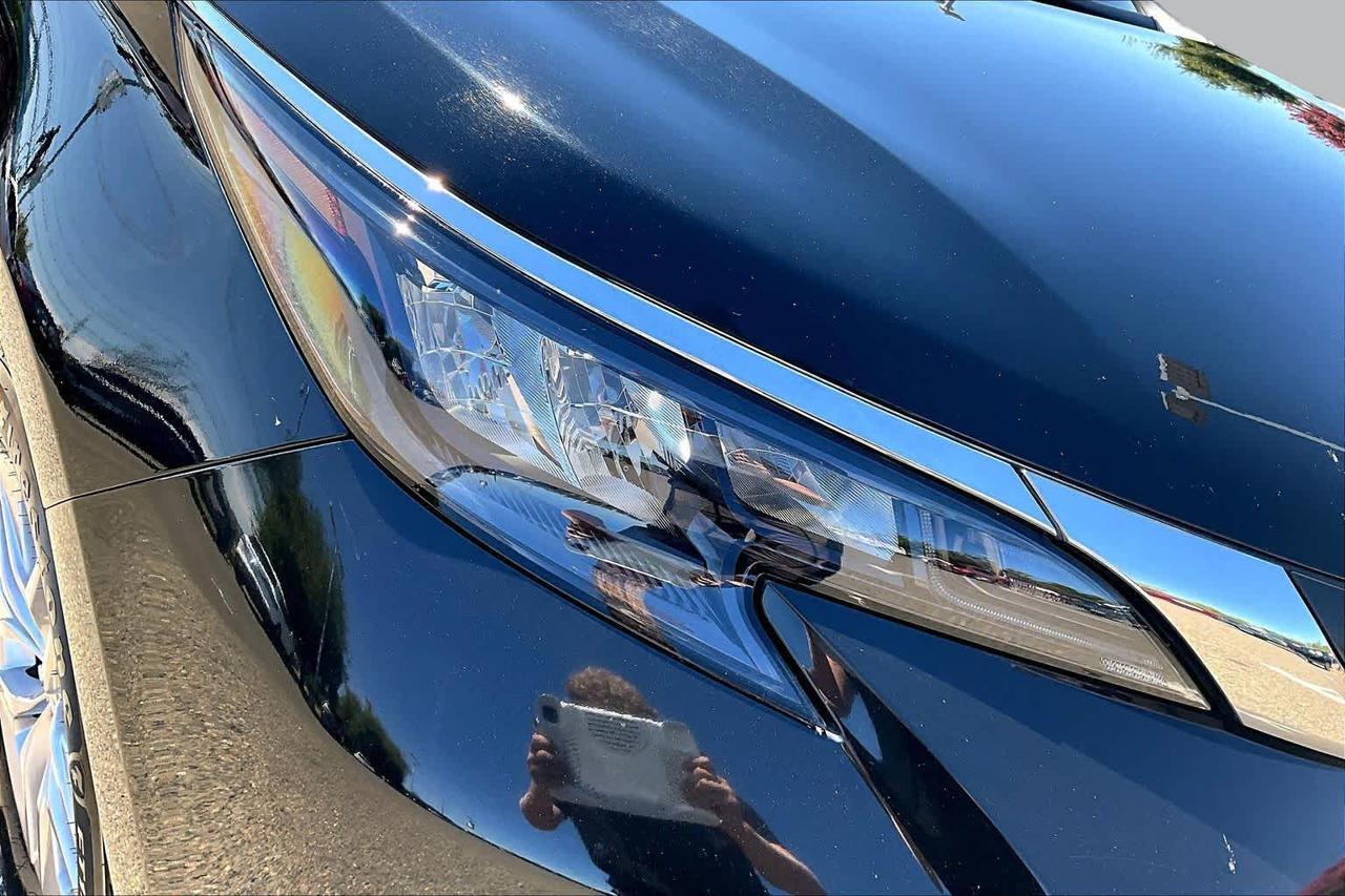 2025 Toyota Sienna LE Folsom CA