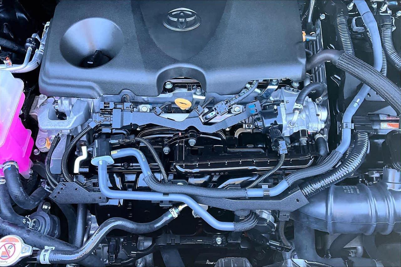2025 Toyota Sienna LE Folsom CA